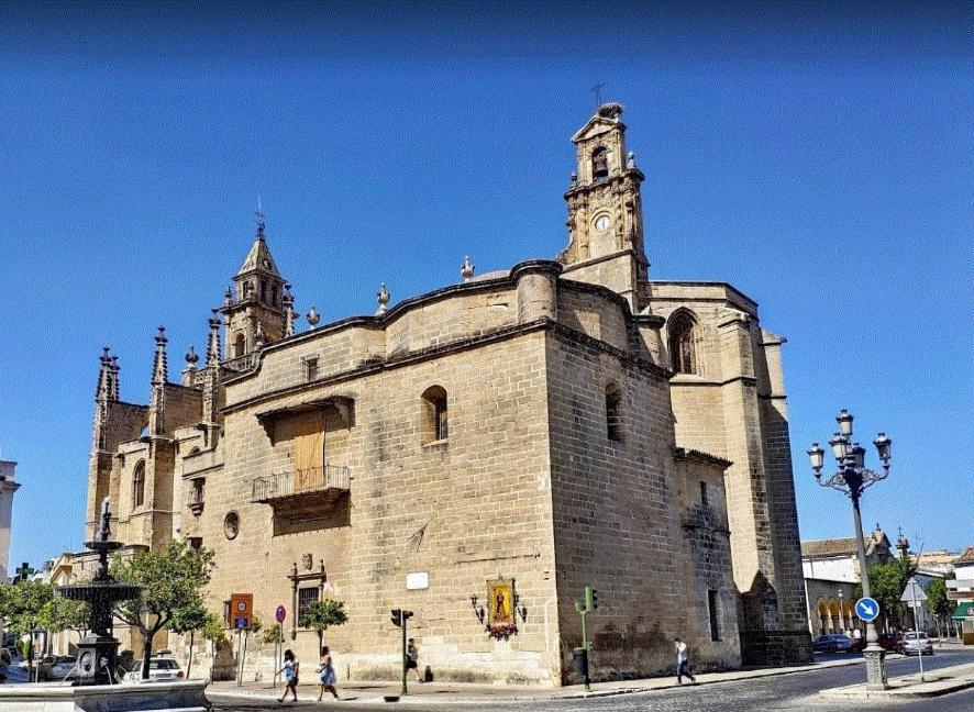 Iglesia De Santiago